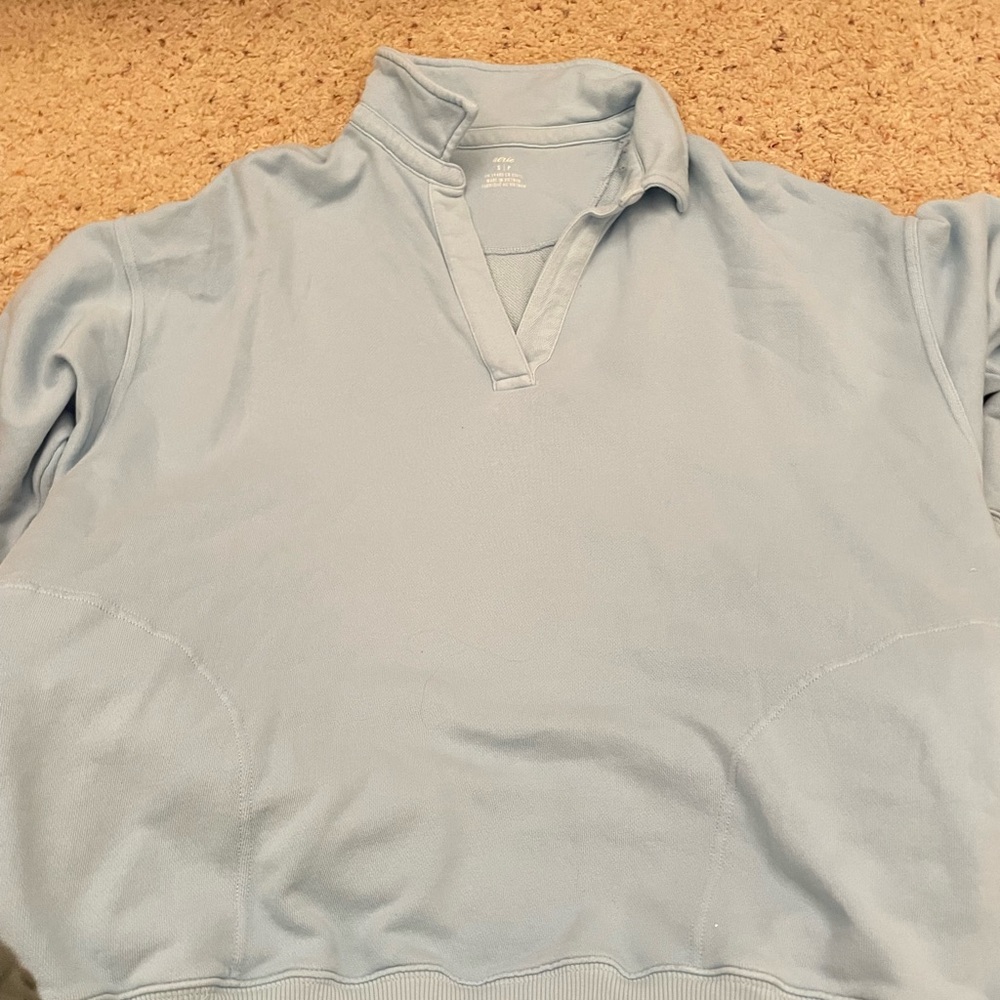 aeire sweatshirt